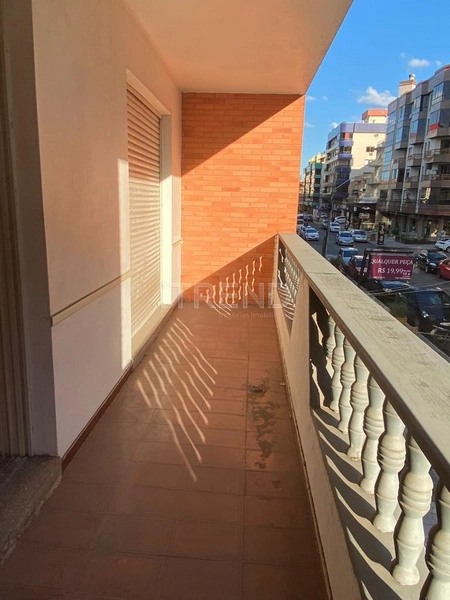 Apartamento 2 dormitórios no coração de Capão da Canoa.: 1ª foto da galeria de imagens do imóvel