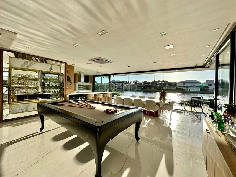Mansão Beira Lago: 15ª foto da galeria de imagens do imóvel