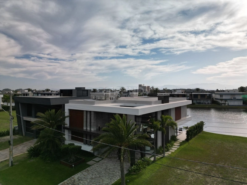 Mansão Beira Lago: 48ª foto da galeria de imagens do imóvel