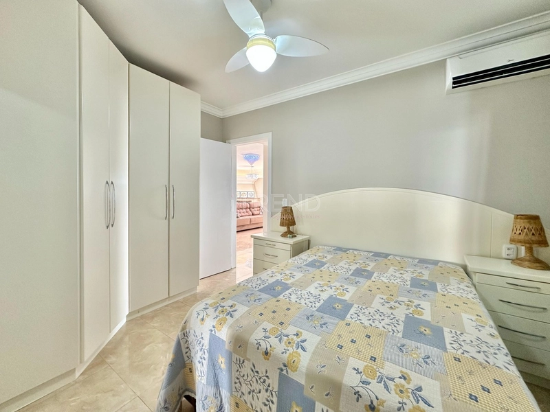 APARTAMENTO À VENDA DE FRENTE PARA O MAR: 2ª foto da galeria de imagens do imóvel