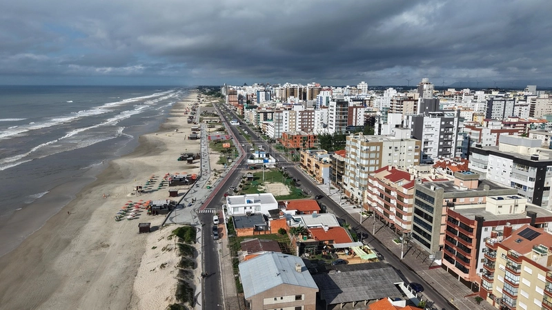 APARTAMENTO À VENDA DE FRENTE PARA O MAR: 25ª foto da galeria de imagens do imóvel