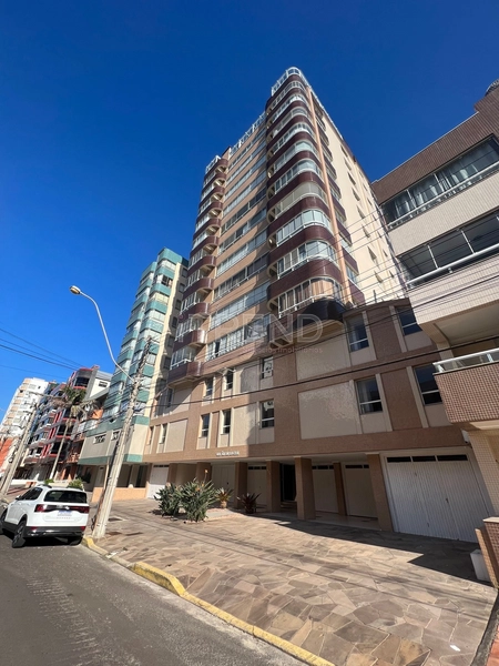 Ampla cobertura no Centro da cidade: 2ª foto da galeria de imagens do imóvel