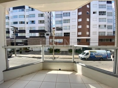 Apartamento com sacada de frente: 20ª foto da galeria de imagens do imóvel