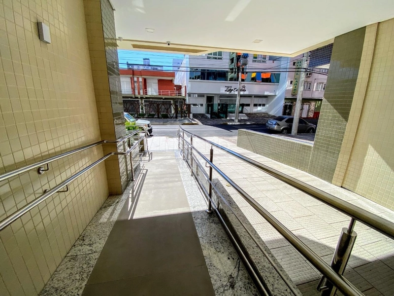 Apartamento próximo da praia: 24ª foto da galeria de imagens do imóvel