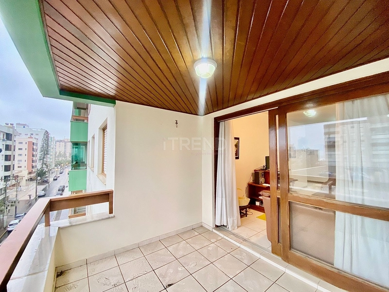 Apenas uma quadra da Praça Flávio Boianovski: 13ª foto da galeria de imagens do imóvel