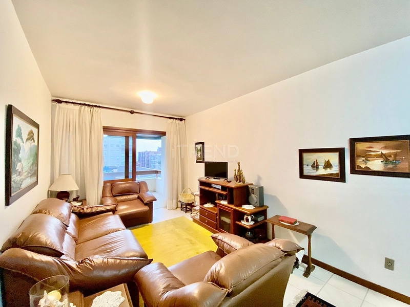 Apenas uma quadra da Praça Flávio Boianovski: 3ª foto da galeria de imagens do imóvel