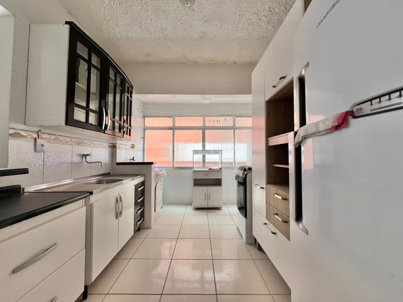 Com sacada separada de frente!: 6ª foto da galeria de imagens do imóvel