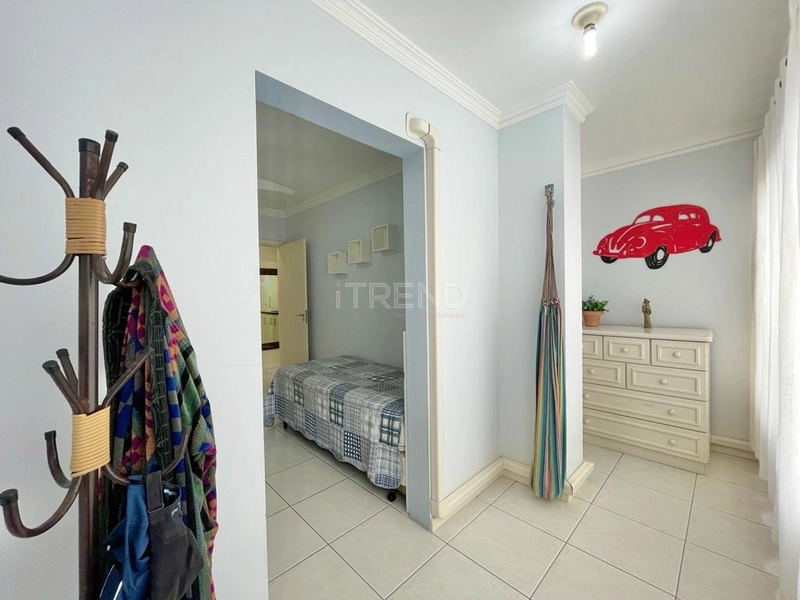 Amplo apartamento com sacada de frente.: 9ª foto da galeria de imagens do imóvel