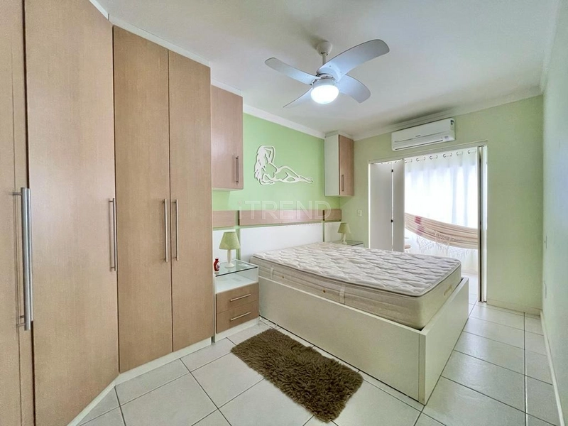 Amplo apartamento com sacada de frente.: 13ª foto da galeria de imagens do imóvel