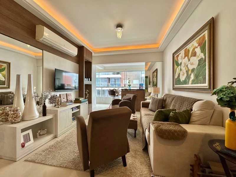 APARTAMENTO À VENDA COM VISTA PARA O MAR: 8ª foto da galeria de imagens do imóvel