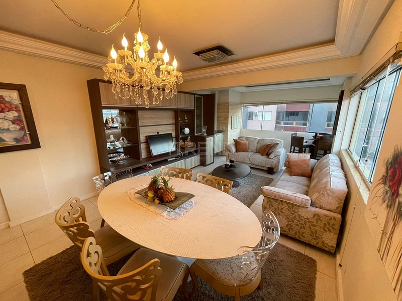 Apartamento no Centro: 13ª foto da galeria de imagens do imóvel