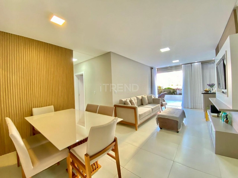 Apartamento com terraço de frente Leste: 3ª foto da galeria de imagens do imóvel