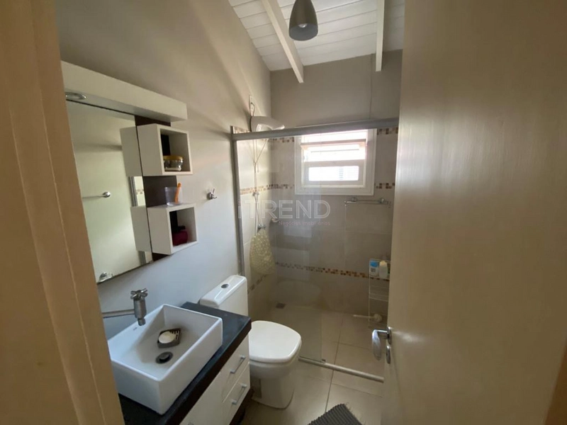 EXCELENTE CASA EM BAIRRO NOBRE!: 8ª foto da galeria de imagens do imóvel