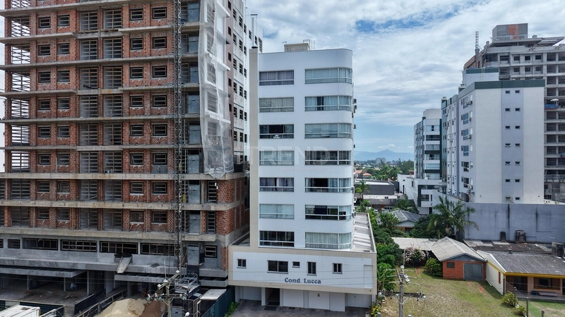Ao lado da Praça Flavio Boianovski: 9ª foto da galeria de imagens do imóvel
