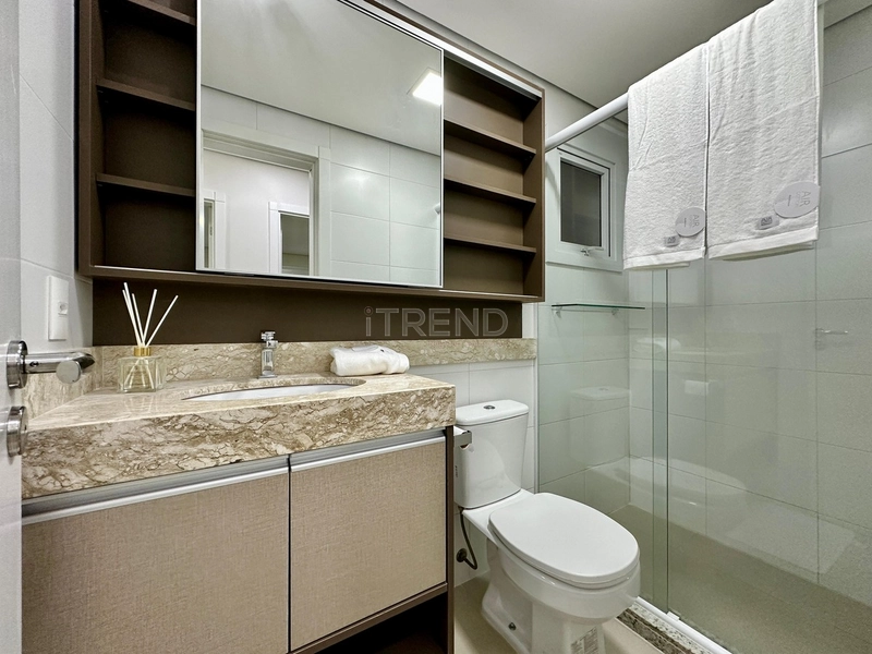 Prédio com telhado verde: 3ª foto da galeria de imagens do imóvel