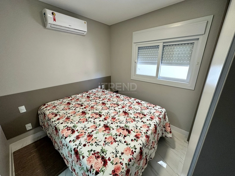 Prédio com telhado verde: 10ª foto da galeria de imagens do imóvel