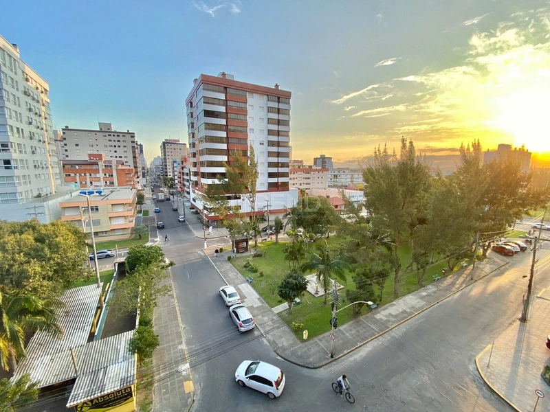 Apartamento mobiliado e decorado com sacada de frente: 9ª foto da galeria de imagens do imóvel