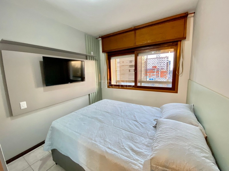 Apartamento mobiliado e decorado com sacada de frente: 13ª foto da galeria de imagens do imóvel
