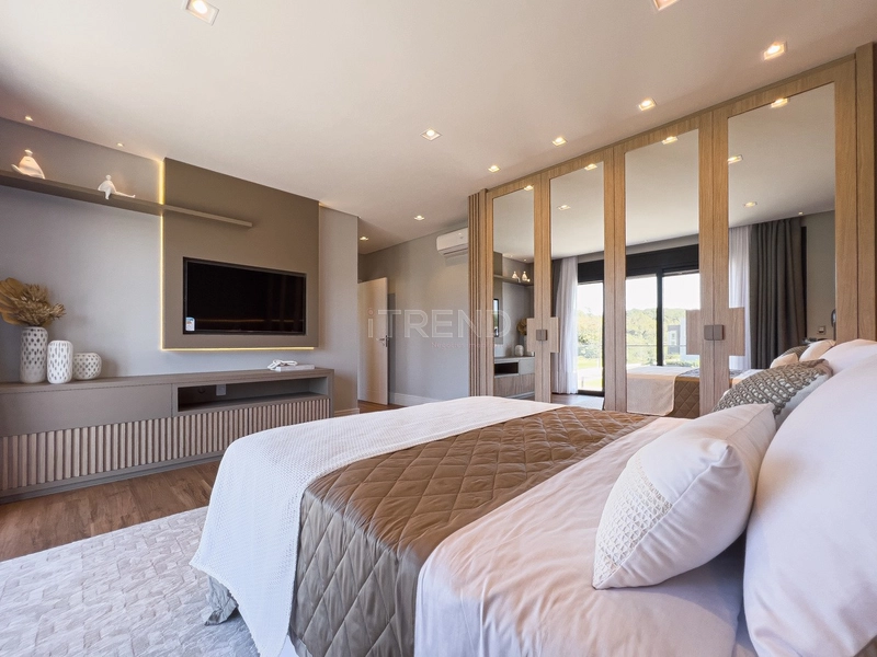 Luxuosa Mansão de esquina em Condomínio com Marina exclusiva: 86ª foto da galeria de imagens do imóvel