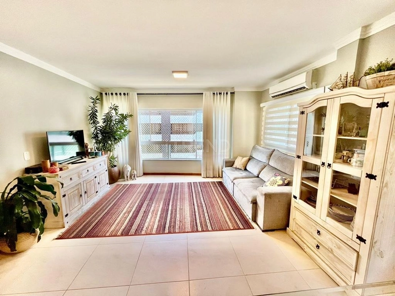 Apartamento de frente pertinho do mar!!: 1ª foto da galeria de imagens do imóvel