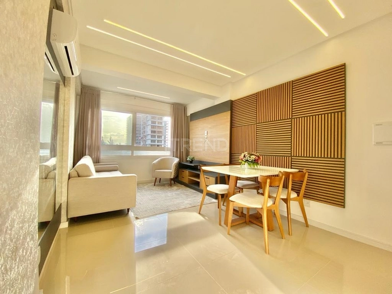 Prédio com rooftop, apenas uma quadra do mar!!