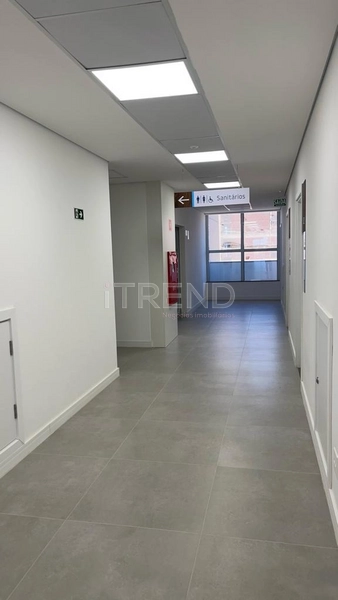 Investimento! Sala comercial no Hospital Life Plus: 4ª foto da galeria de imagens do imóvel