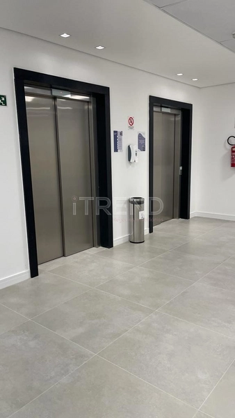 Investimento! Sala comercial no Hospital Life Plus: 5ª foto da galeria de imagens do imóvel