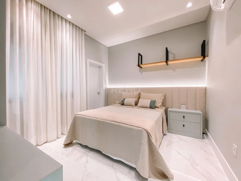 Na quadra mais valorizada no Condomínio: 14ª foto da galeria de imagens do imóvel