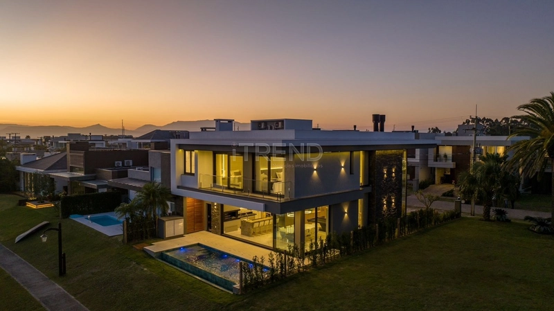 Na quadra mais valorizada no Condomínio: 29ª foto da galeria de imagens do imóvel