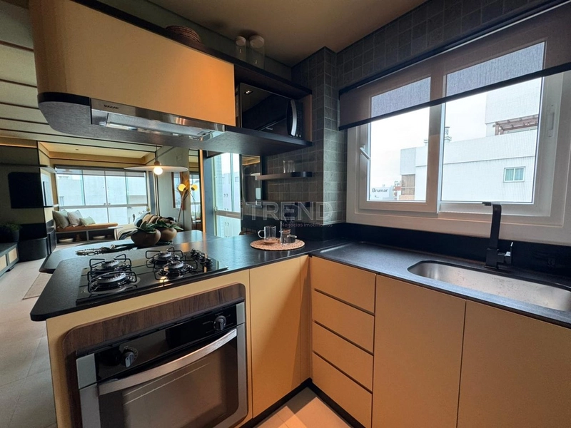 Amplo apartamento de dois dormitórios: 2ª foto da galeria de imagens do imóvel