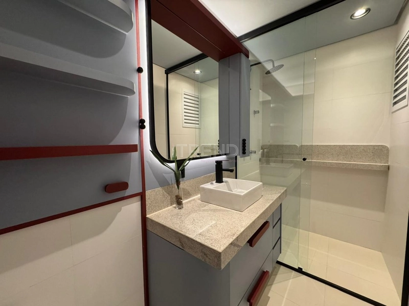 Amplo apartamento de dois dormitórios: 13ª foto da galeria de imagens do imóvel