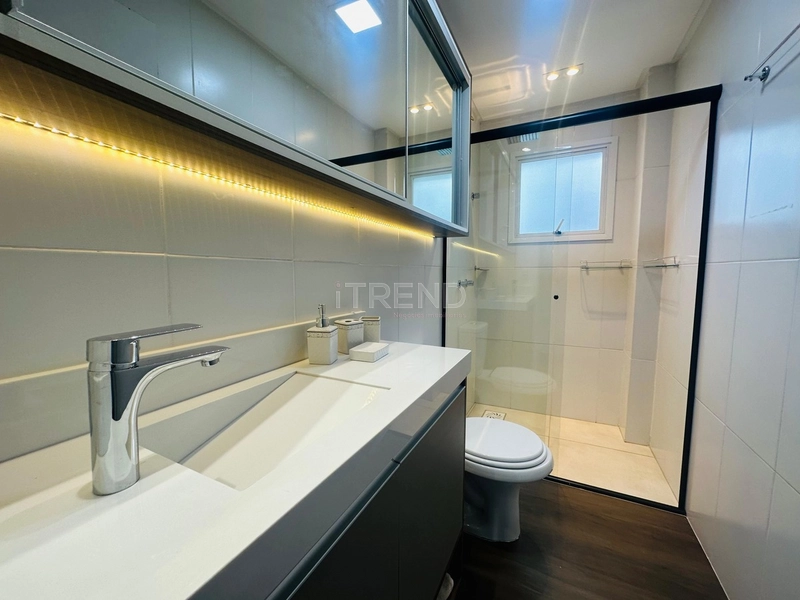 Apartamento mobiliado e decorado com terraço de frente: 21ª foto da galeria de imagens do imóvel
