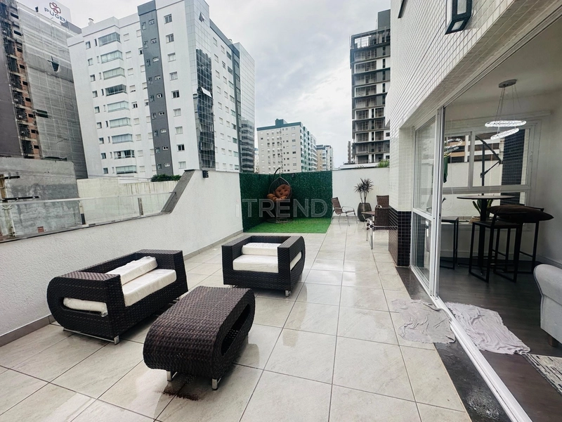 Apartamento mobiliado e decorado com terraço de frente: 6ª foto da galeria de imagens do imóvel