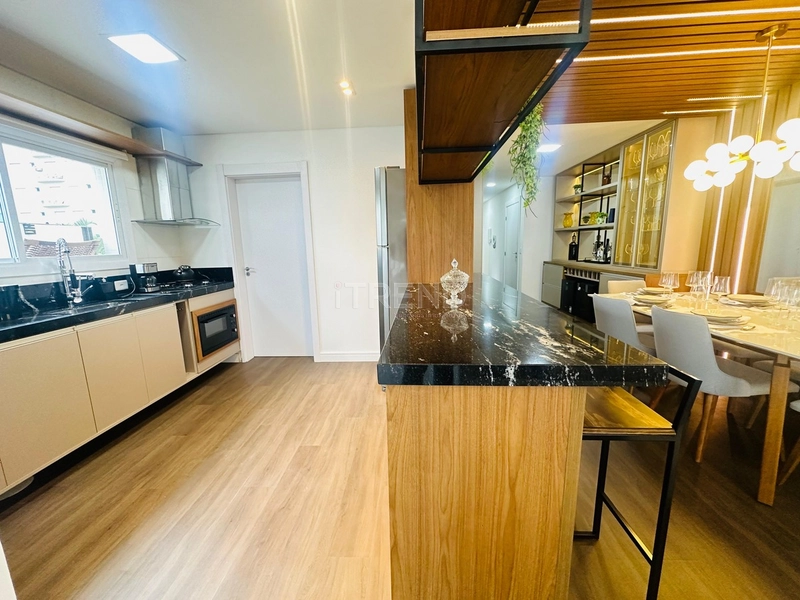 Apartamento mobiliado e decorado com terraço de frente: 10ª foto da galeria de imagens do imóvel