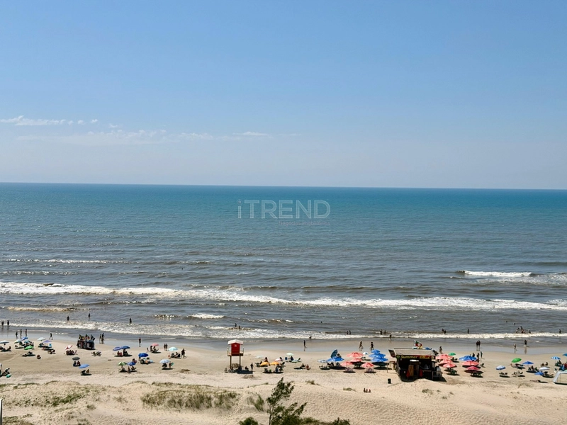 APARTAMENTO À VENDA COM VISTA PARA O MAR! 3 DORMITÓRIOS 3 VAGAS: 2ª foto da galeria de imagens do imóvel