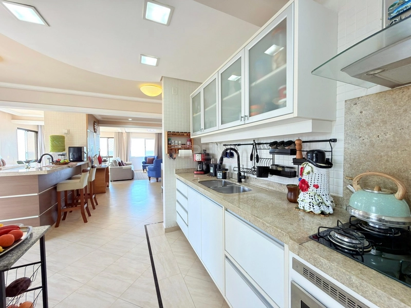 APARTAMENTO À VENDA COM VISTA PARA O MAR! 3 DORMITÓRIOS 3 VAGAS: 17ª foto da galeria de imagens do imóvel