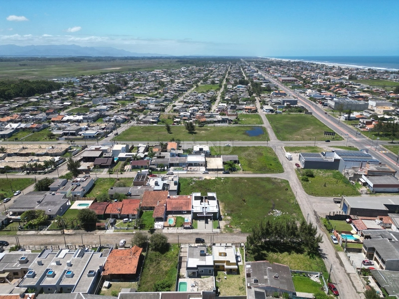 LInda Casa 3 quartos sendo 1 suite amplo espaço em Capão da Canoa.: 3ª foto da galeria de imagens do imóvel
