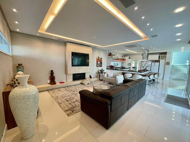 Magnifica e luxuosa mansão de 7 suítes no Condado: 5ª foto da galeria de imagens do imóvel
