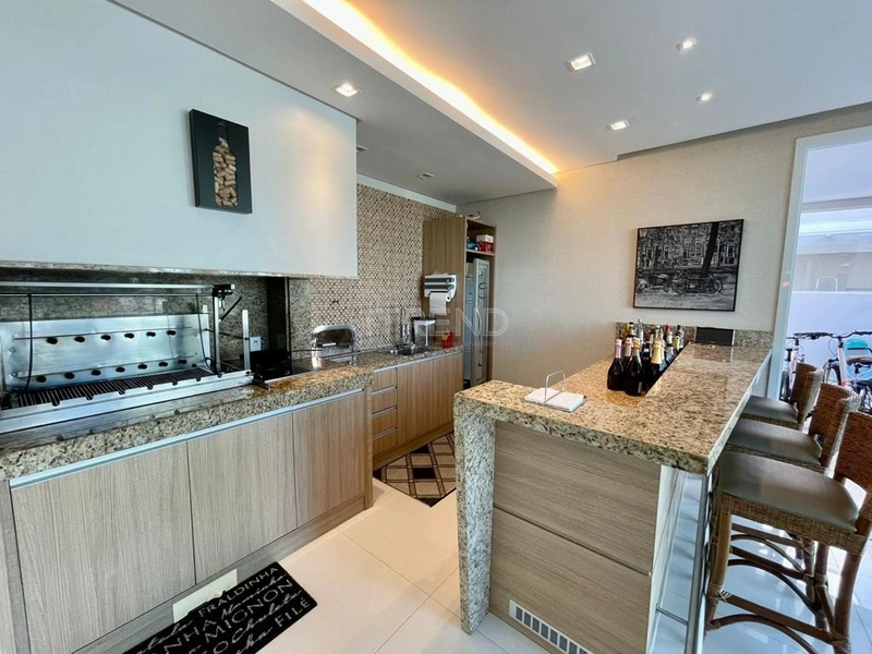 Magnifica e luxuosa mansão de 7 suítes no Condado: 10ª foto da galeria de imagens do imóvel