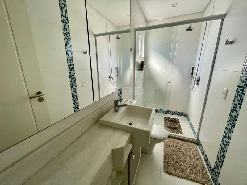 Magnifica e luxuosa mansão de 7 suítes no Condado: 23ª foto da galeria de imagens do imóvel