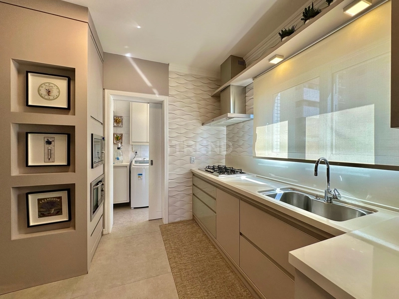 APARTAMENTO À VENDA COM SACADA DE FRENTE E VISTA INCRÍVEL PARA O MAR: 12ª foto da galeria de imagens do imóvel
