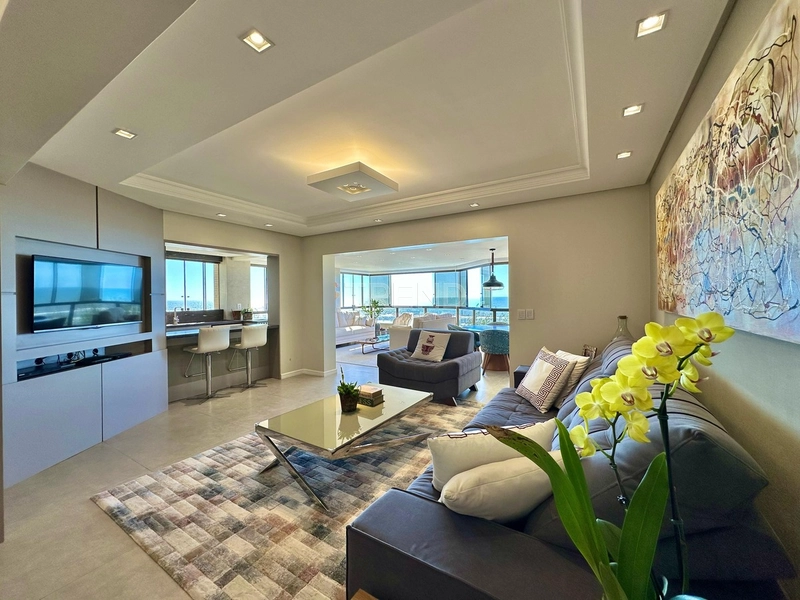 APARTAMENTO À VENDA COM SACADA DE FRENTE E VISTA INCRÍVEL PARA O MAR: 14ª foto da galeria de imagens do imóvel