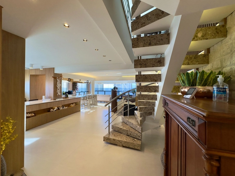 COBERTURA À VENDA NA BEIRA MAR DE CAPÃO DA CANOA: 3ª foto da galeria de imagens do imóvel