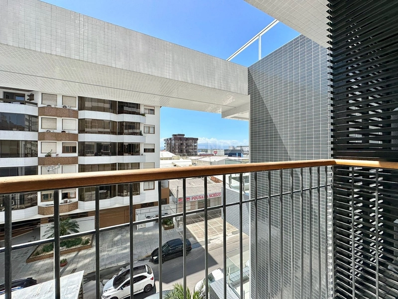 APARTAMENTO COM VARANDA FINAMENTE DECORADO: 32ª foto da galeria de imagens do imóvel