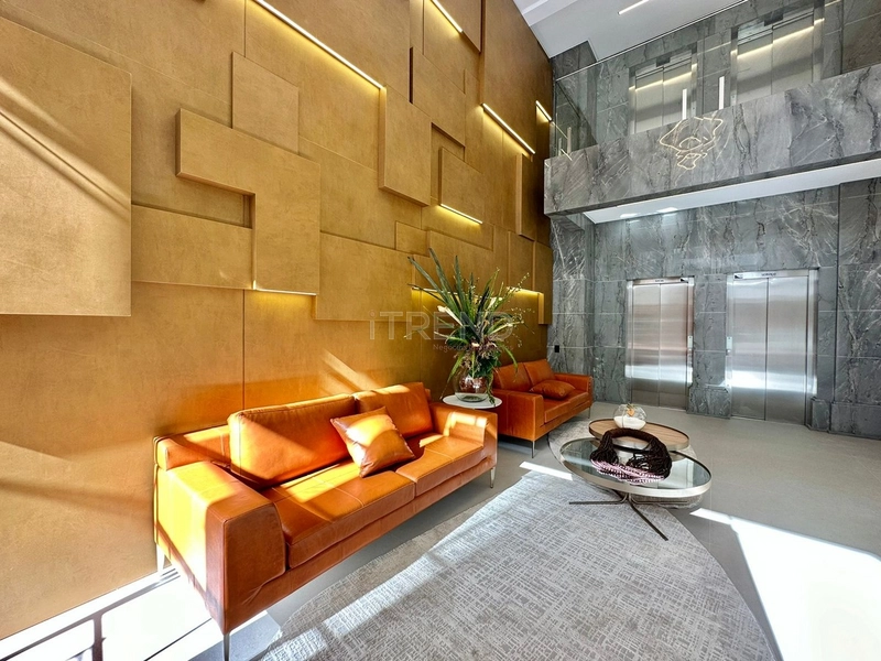 APARTAMENTO COM VARANDA FINAMENTE DECORADO: 2ª foto da galeria de imagens do imóvel