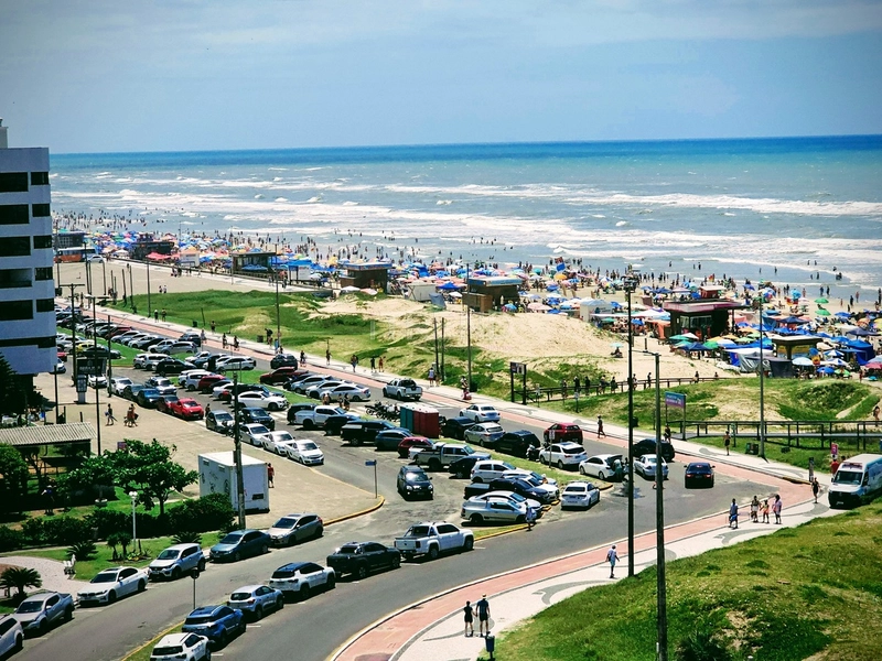 Na avenida Beira Mar esquina com a Avenida Poti: 49ª foto da galeria de imagens do imóvel