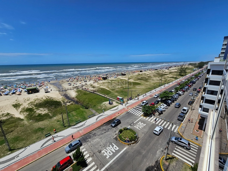 Na avenida Beira Mar esquina com a Avenida Poti: 38ª foto da galeria de imagens do imóvel