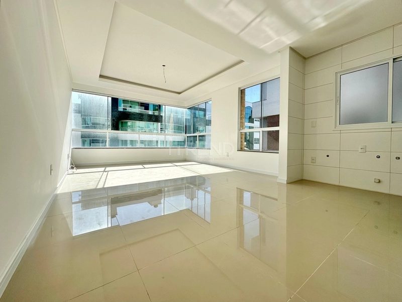 APARTAMENTO A VENDA : PRÓXIMO AO MAR: 5ª foto da galeria de imagens do imóvel