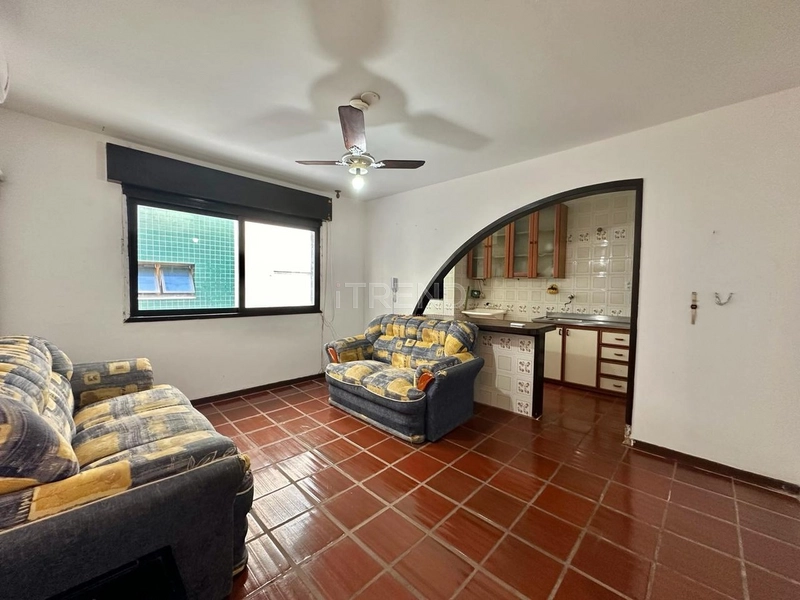 IMPERDÍVEL: 1 quarto com vaga de garagem no Centro!!: 1ª foto da galeria de imagens do imóvel