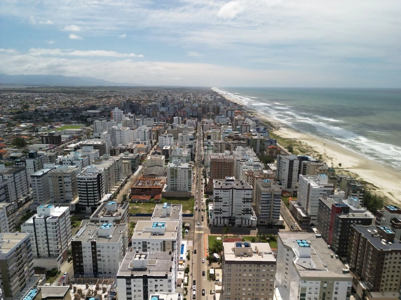 Leste/Norte -: 6ª foto da galeria de imagens do imóvel